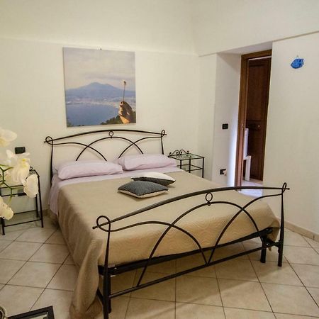 Quintessenza - Sorrento Coast Rentroom Вико-Экуенсе Экстерьер фото