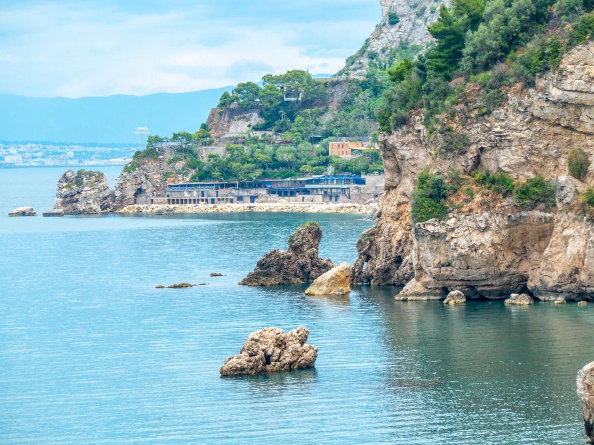 Quintessenza - Sorrento Coast Rentroom Вико-Экуенсе Экстерьер фото